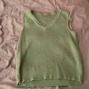 Green mini thrifted vest